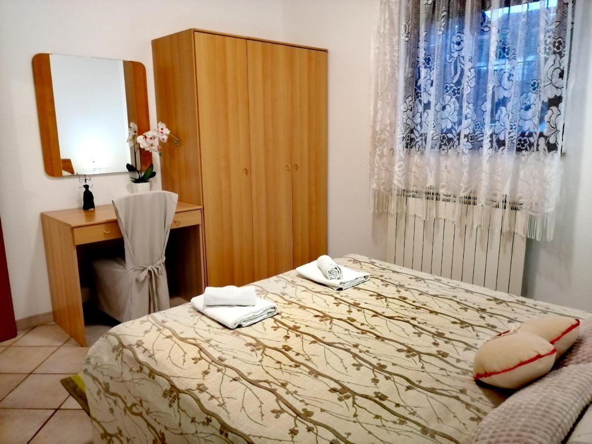 Room And Apartment Lea Ровинь Экстерьер фото